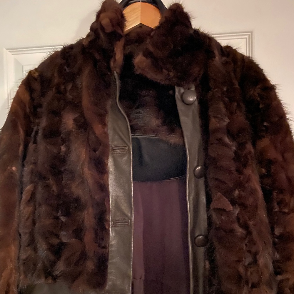 CHAARM NEW YORK Mink & Leather Trim Jacket w/Matching Mink Tote-Timeless